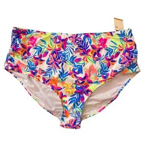 NWT High-Waisted Juniors’ Plus Swim Bottom w/Front Side Shirring 3X(24W-26W)